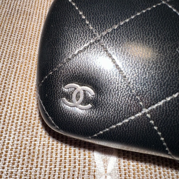 Chanel Sunglasses Box - Picture 4 of 7